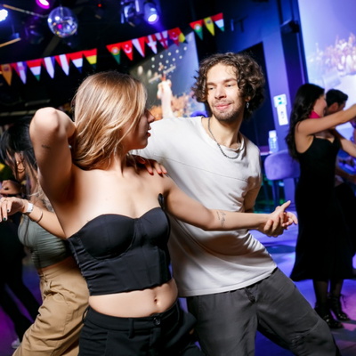 One flick dance party