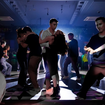Bachata Party Hola Dance